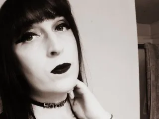 Chat with AshleyVega