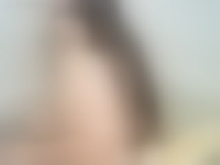 Chat with Destiny_Diaz