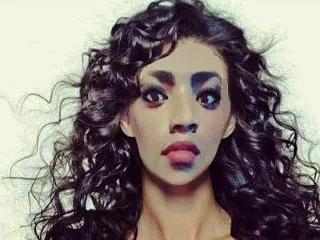 Chat with LatinBigDick91