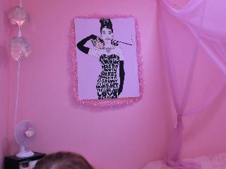 Chat with MadisonMorganXO