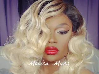 Chat with Monica_Mars