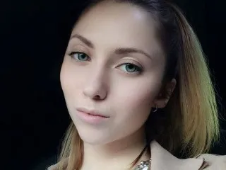 Chat with favoritegirlyyx